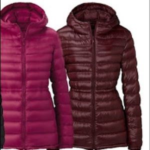 UNIQLO women’s ultra light down Parka, burgundy XS